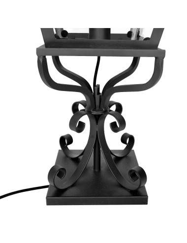 Lanterns of the Past | STAND N°1: Lantern Stand